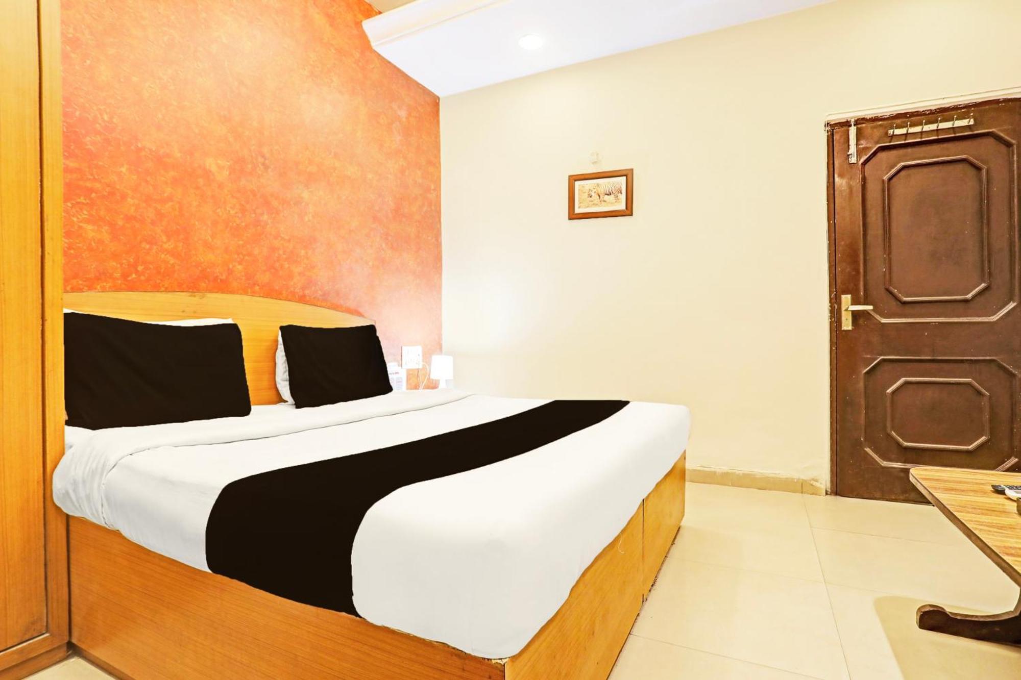 Super Hotel O Jaistambh Chowk Formerly Guru Kirpa Raipur  Ngoại thất bức ảnh
