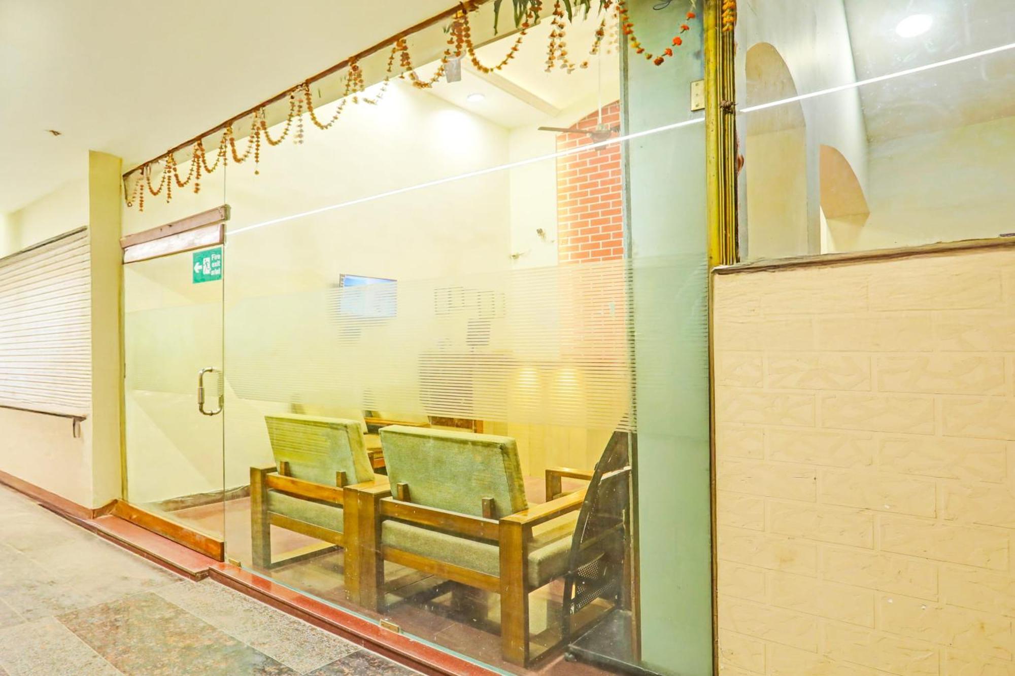 Super Hotel O Jaistambh Chowk Formerly Guru Kirpa Raipur  Ngoại thất bức ảnh
