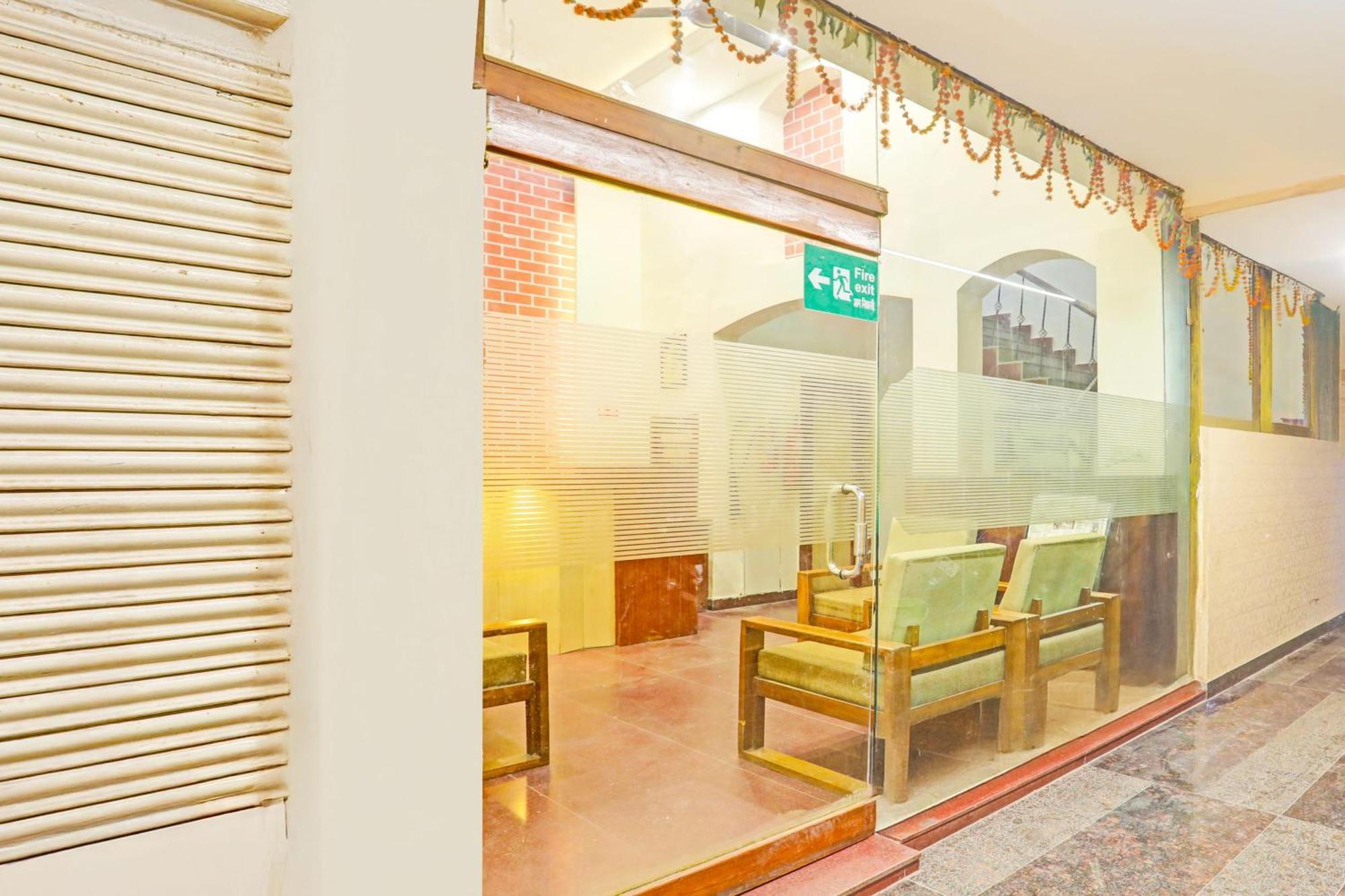 Super Hotel O Jaistambh Chowk Formerly Guru Kirpa Raipur  Ngoại thất bức ảnh