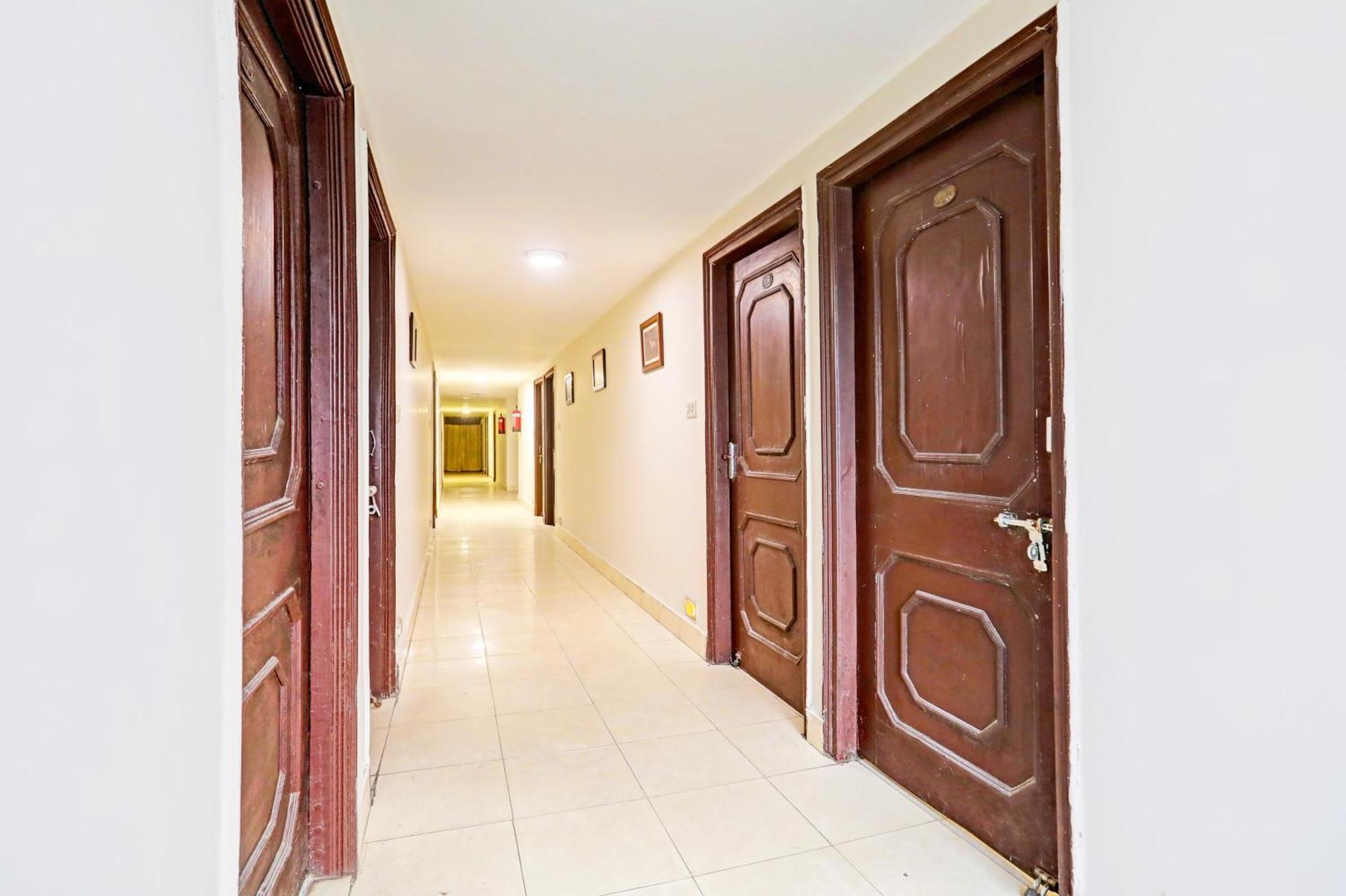 Super Hotel O Jaistambh Chowk Formerly Guru Kirpa Raipur  Ngoại thất bức ảnh